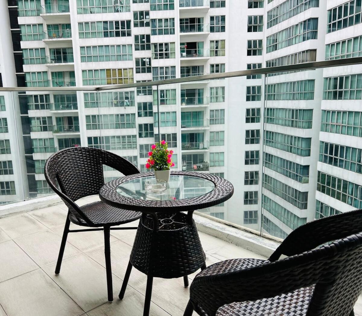 Regalia Upper View By Willow Homes كوالالمبور الغرفة الصورة