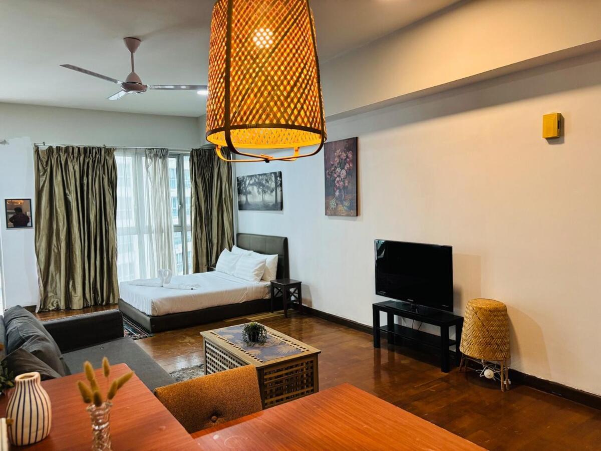 Regalia Upper View By Willow Homes كوالالمبور الغرفة الصورة