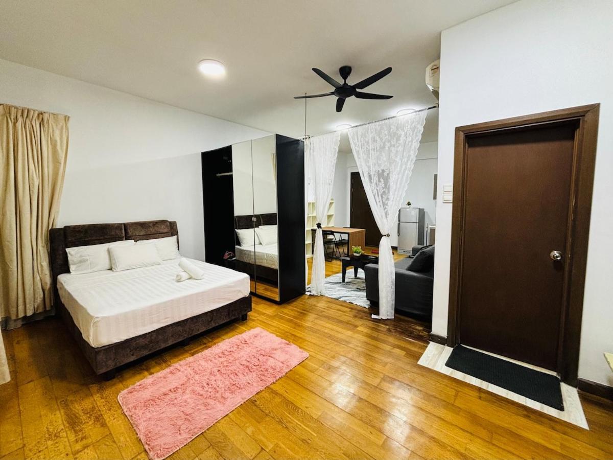 Regalia Upper View By Willow Homes كوالالمبور الغرفة الصورة