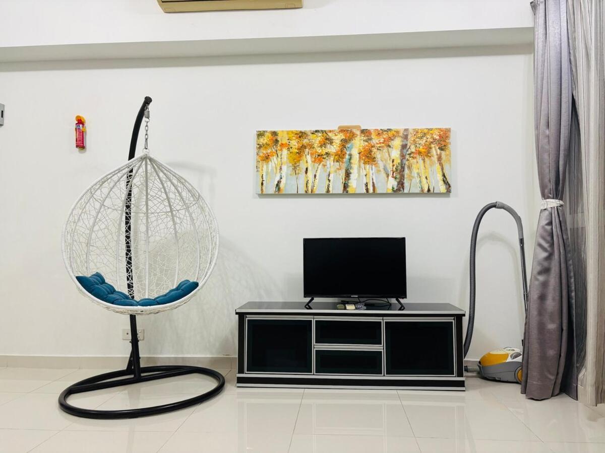 Regalia Upper View By Willow Homes كوالالمبور الغرفة الصورة